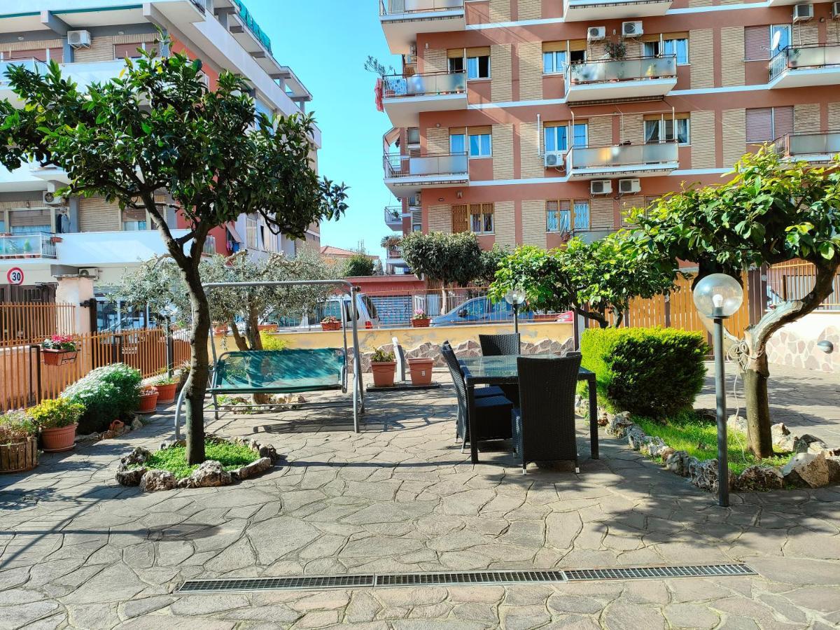 Apartamento Non Ti Scordar Di Me - Granny'S House Roma Exterior foto